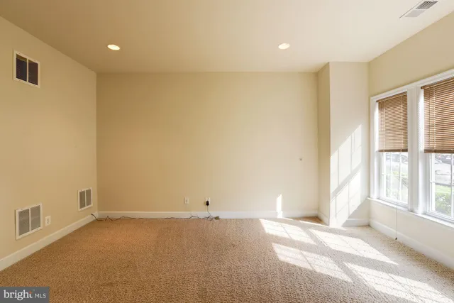 $2,800 | 14580 Crossfield Way, Unit 89A, Woodbridge, VA 22191