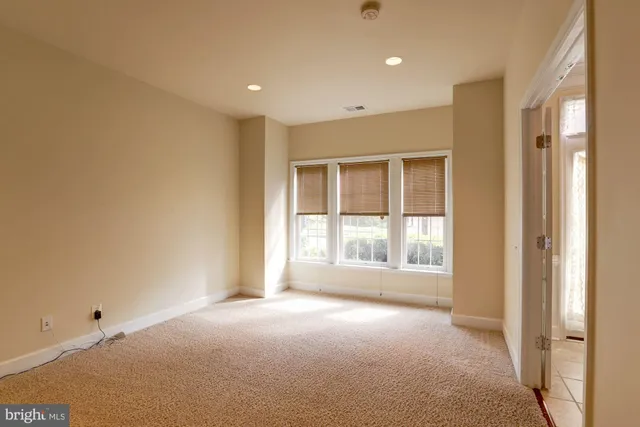 $2,800 | 14580 Crossfield Way, Unit 89A, Woodbridge, VA 22191