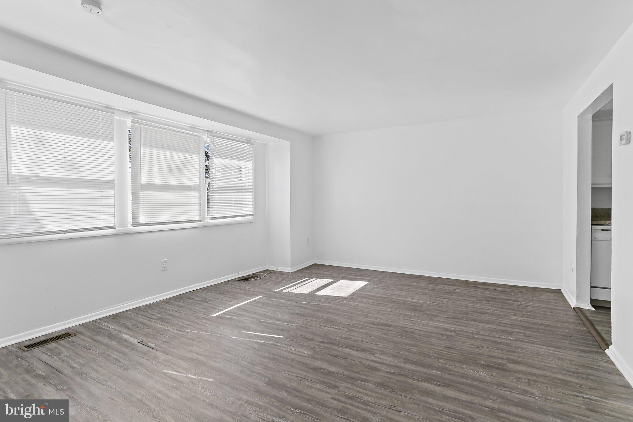 9427 Merryrest Road Columbia, MD 21045 - Photo 7 of 22 Gallery Image 7