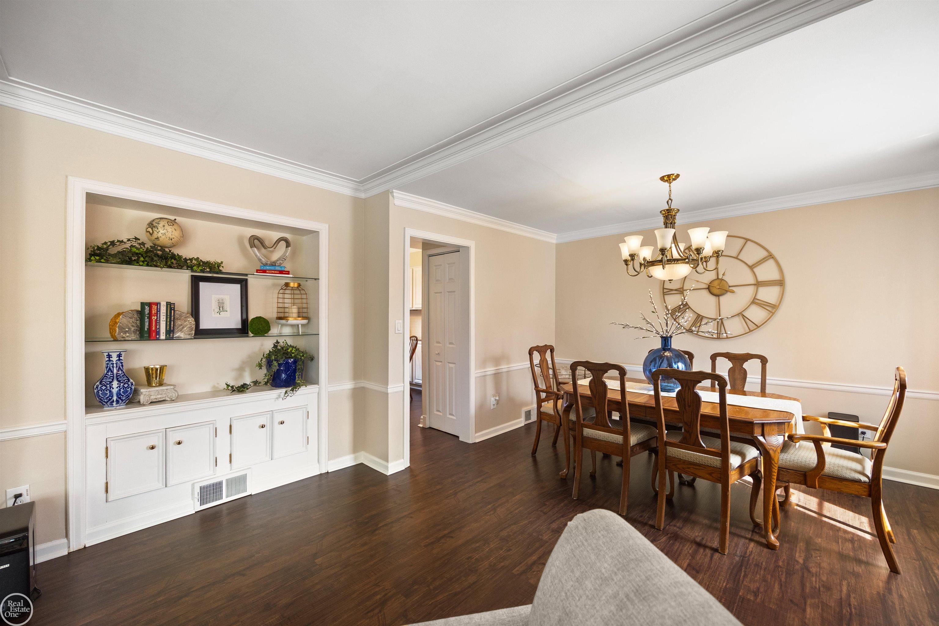 704 Pemberton Road Grosse Pointe Park, MI 48230 - Photo 16 of 75