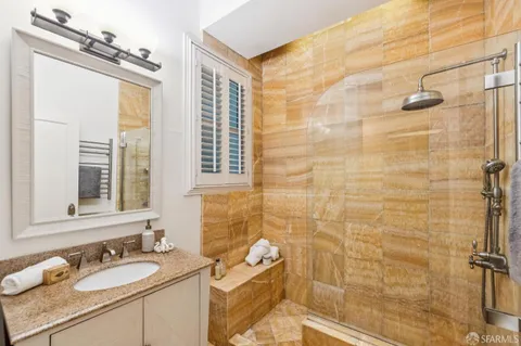 $3,000,000 | 1262 Sacramento Street, San Francisco, CA 94108