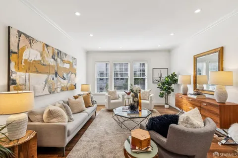 $3,000,000 | 1262 Sacramento Street, San Francisco, CA 94108