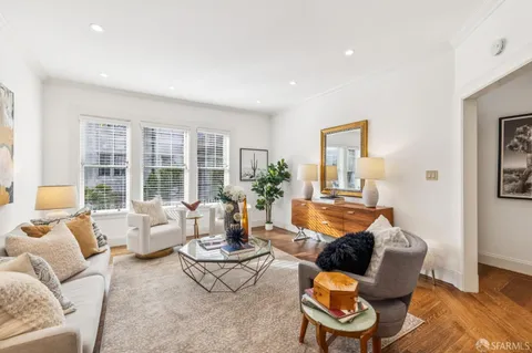 $3,000,000 | 1262 Sacramento Street, San Francisco, CA 94108