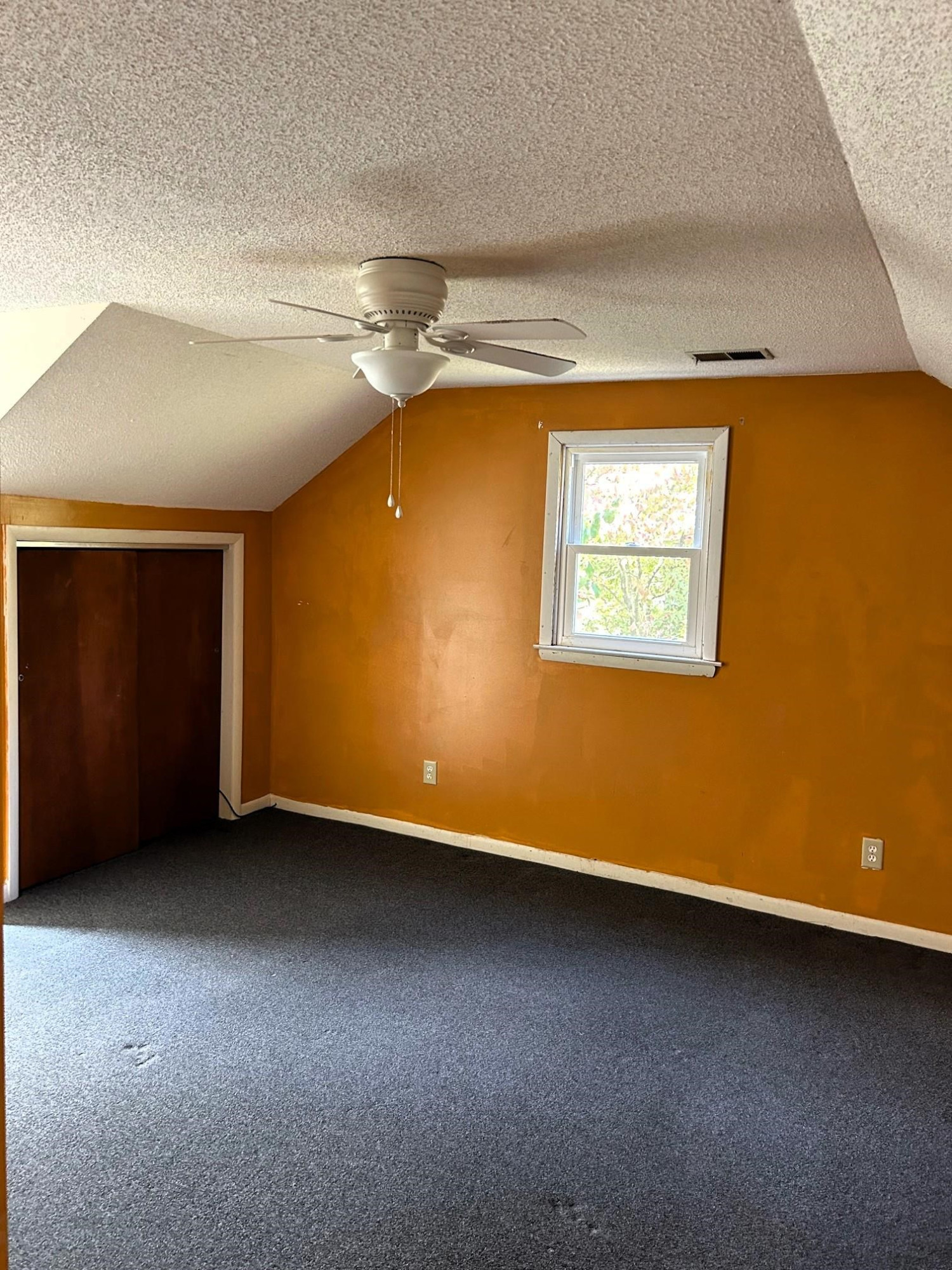1507 Wilson Road Clinton, NC 28328 - Photo 36 of 49 an empty room with windows