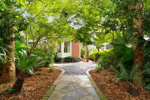 $2,250,000 | 40 Warren Street, Charleston, SC 29403
