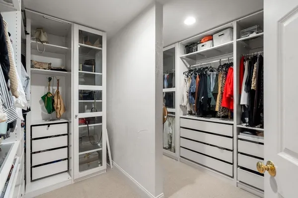 $1,878,000 | 15 Homestead Drive, Medfield, MA 02052