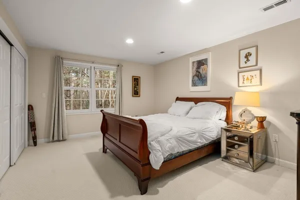 $1,878,000 | 15 Homestead Drive, Medfield, MA 02052