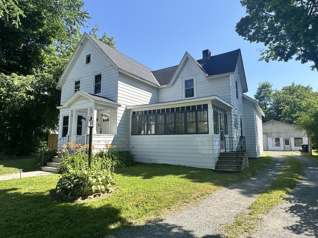 28 Diamond Street St. Albans, VT 05478 - Photo 24 of 40