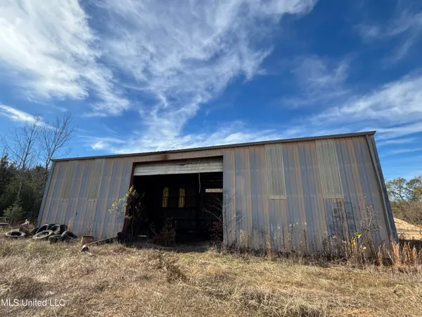 $1,165,500 | Fletchers Chapel Road, Bentonia, MS 39040