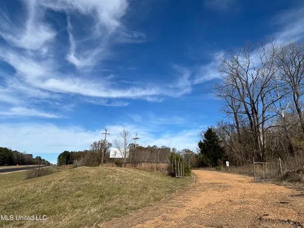 $1,165,500 | Fletchers Chapel Road, Bentonia, MS 39040