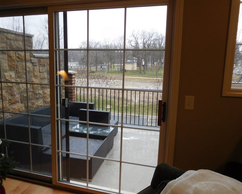 194 Mill Street Rochester, MI 48307 - Photo 7 of 48 31352313-6.JPG