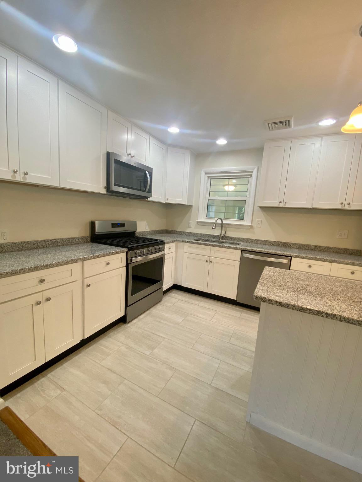 115 East Glenn Road Hershey, PA 17033 - Photo 25 of 52