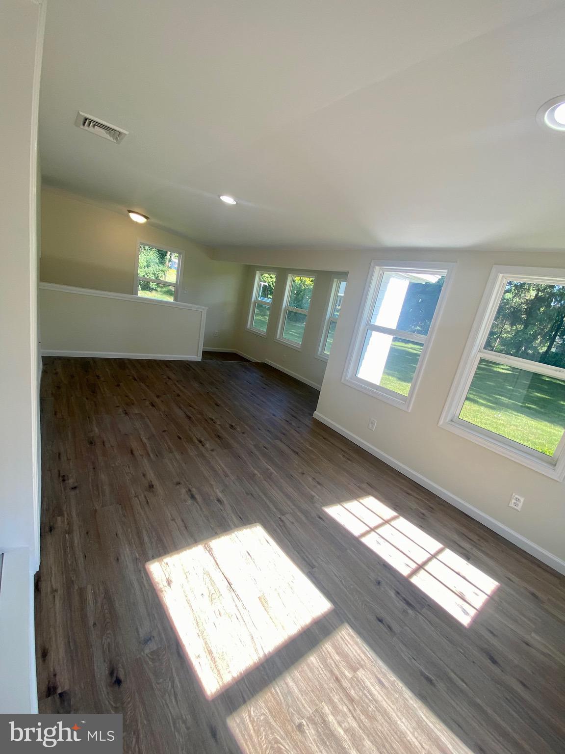 115 East Glenn Road Hershey, PA 17033 - Photo 28 of 52