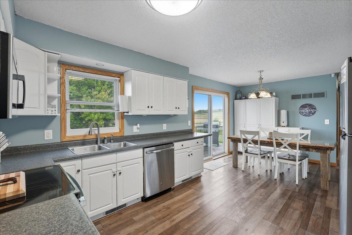 N3689 County Rd C Ellsworth, WI 54011 - Photo 9 of 34 Gallery Image 9