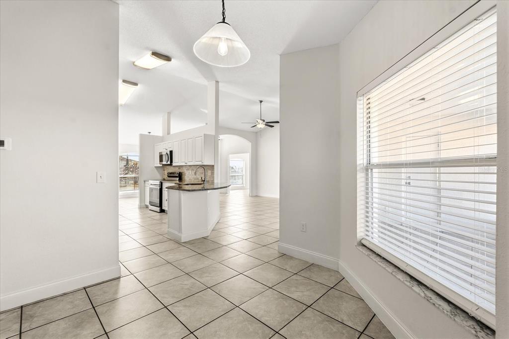 525 Drayton Road Winter Haven, FL 33884 - Photo 11 of 37