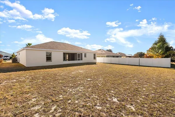 $294,000 | 525 Drayton Road, Winter Haven, FL 33884