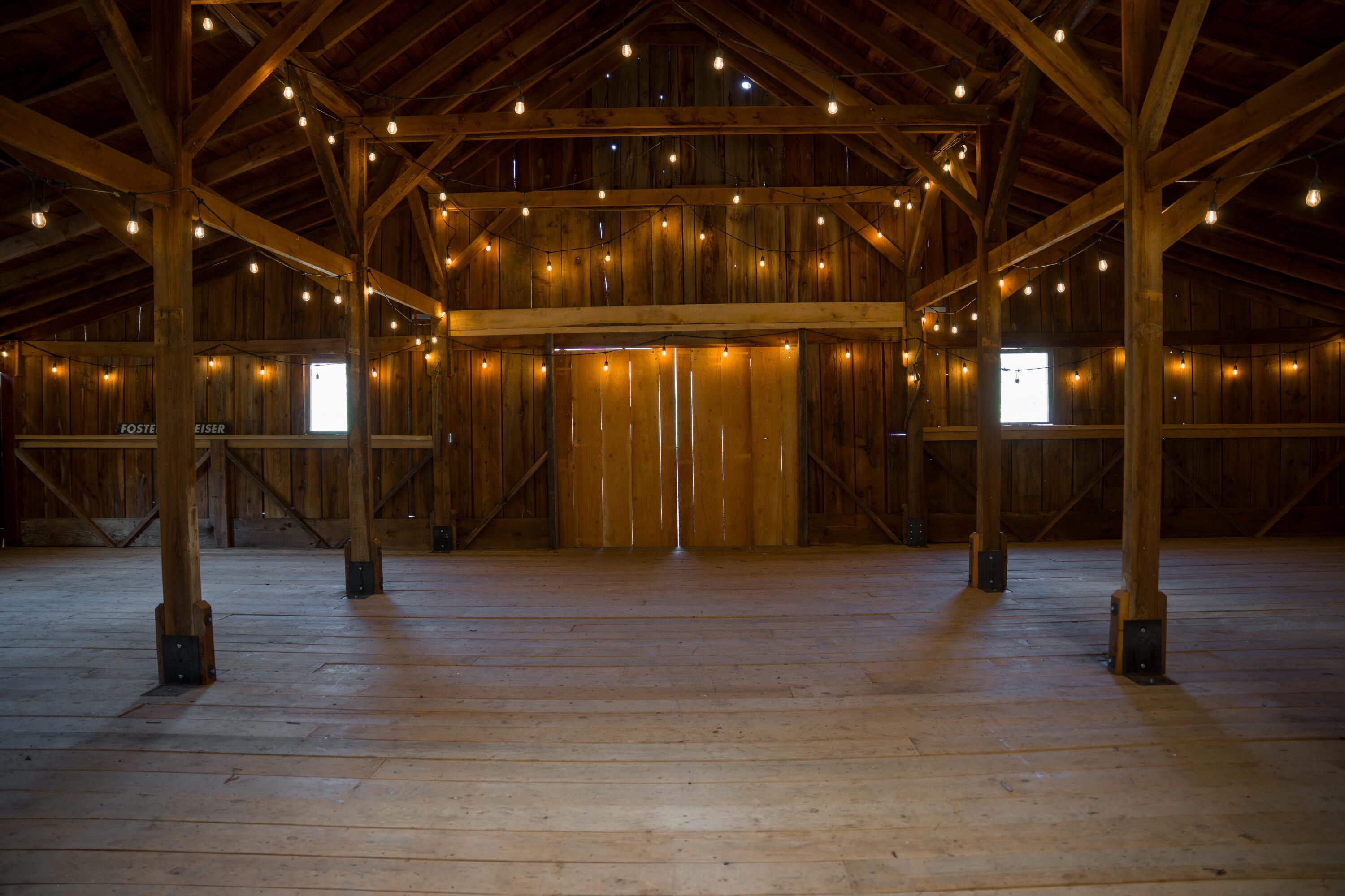 53232 Upper Rhea Creek Road Heppner, OR 97836 - Photo 22 of 40 front inside lights barn oregon thorn cr
