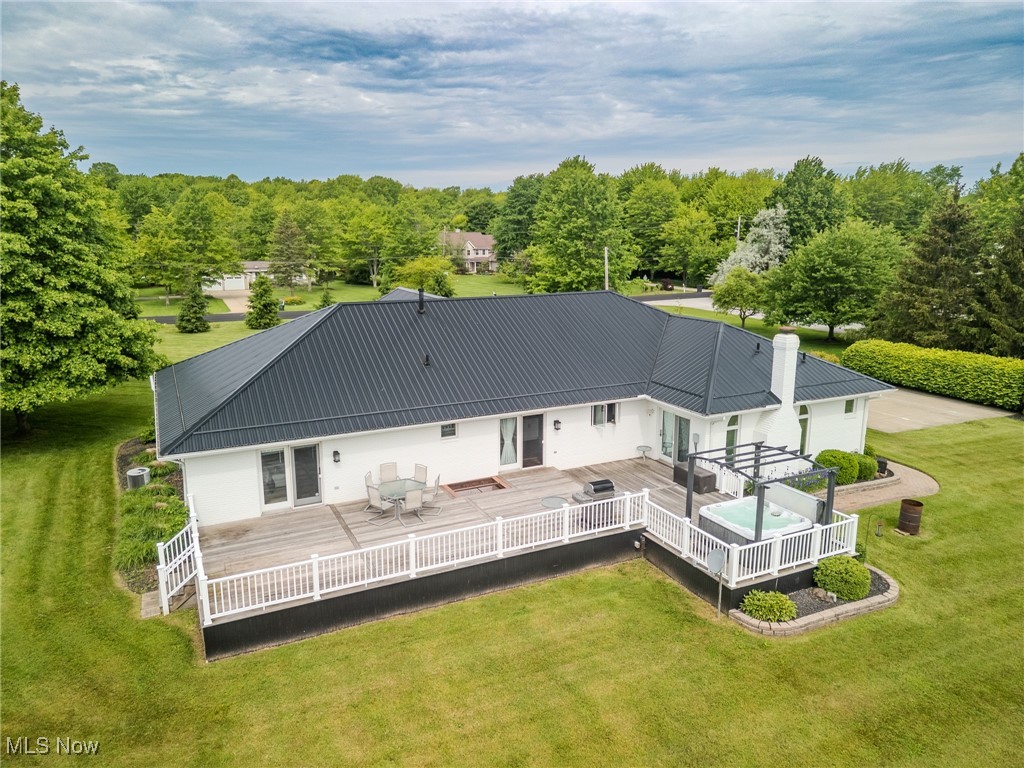 8921 Auburn Road Chardon, OH 44024 - Photo 3 of 48 Gallery Image 3