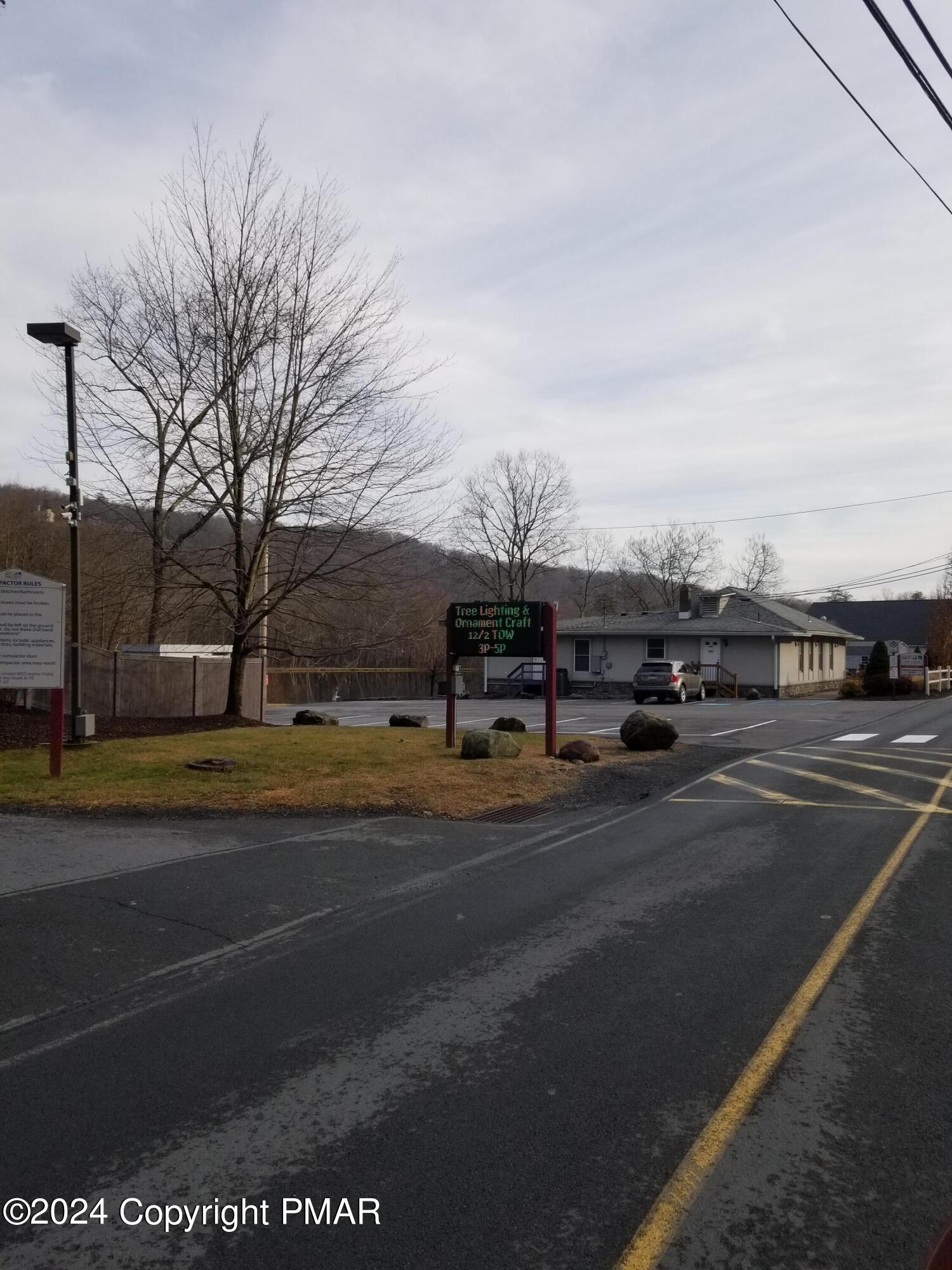6349 Decker Road Bushkill, PA 18324 - Photo 24 of 28 a view of street with cars