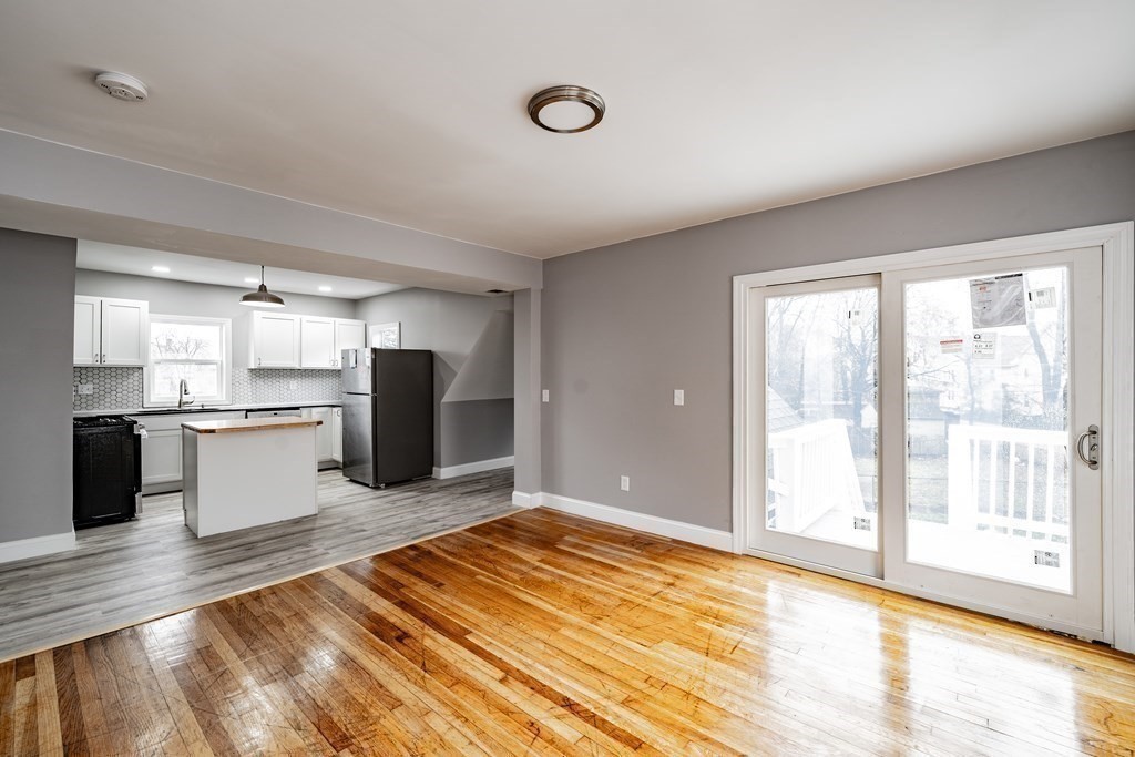 261 Oakland Street Springfield, MA 01108 - Photo 22 of 35 Gallery Image 22