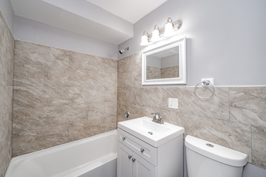 261 Oakland Street Springfield, MA 01108 - Photo 28 of 35 Gallery Image 28