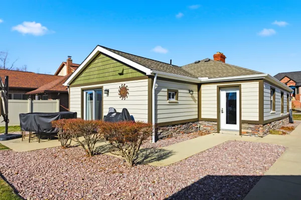 $449,900 | 38310 Huron Pointe Drive, Harrison Township, MI 48045