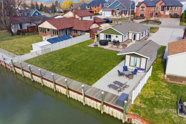 $449,900 | 38310 Huron Pointe Drive, Harrison Township, MI 48045