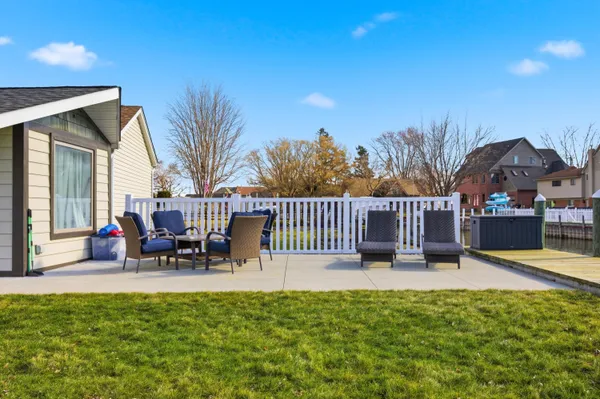 $449,900 | 38310 Huron Pointe Drive, Harrison Township, MI 48045