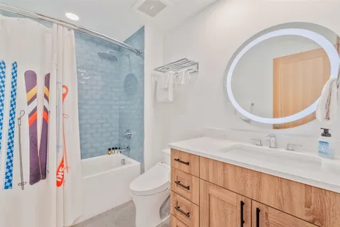 $4,350,000 | 2053 Ski Time Square Drive, Unit D211, Steamboat Springs, CO 80487