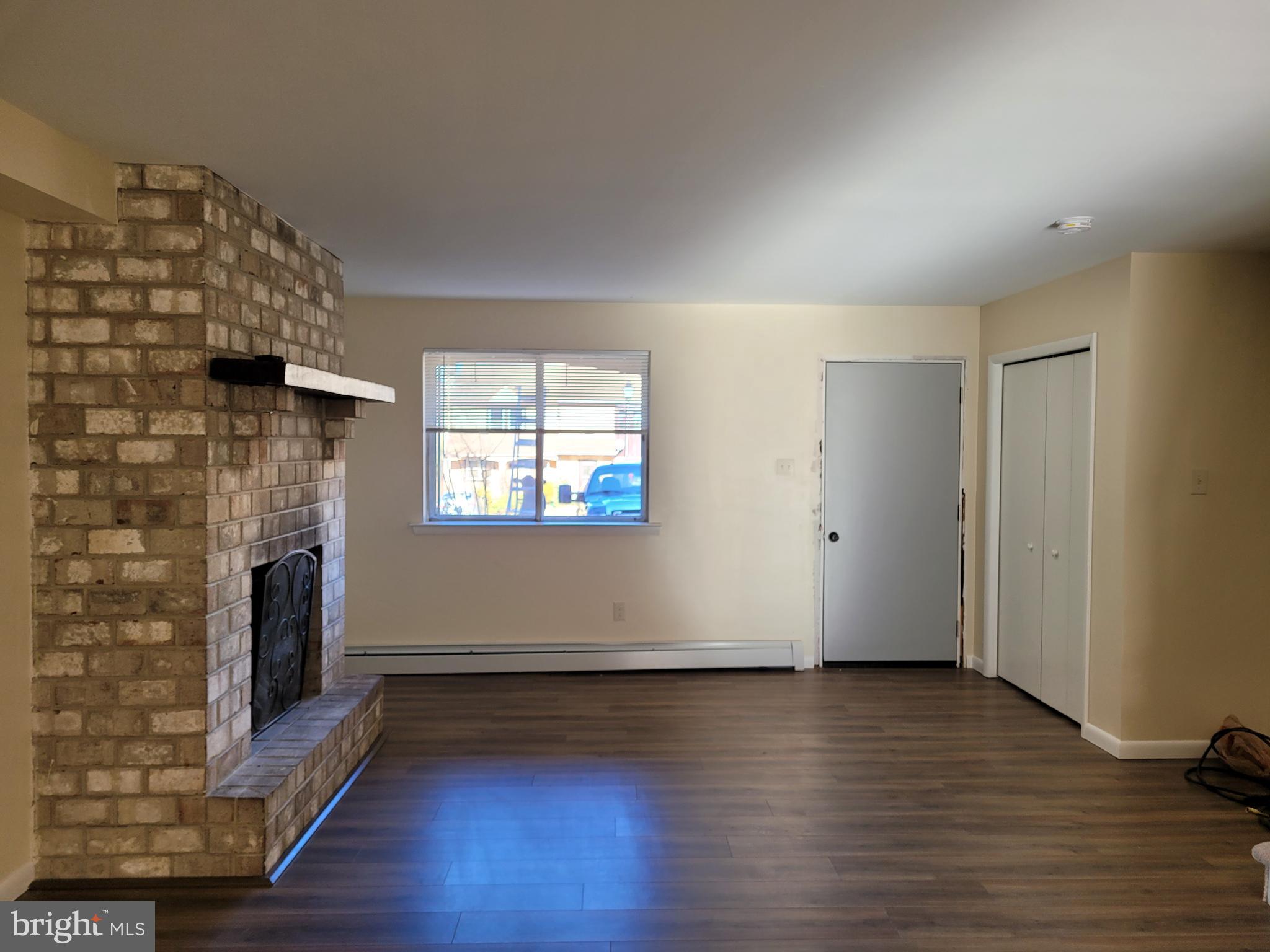 208 Walnut Ridge Drive Pottstown, PA 19464 - Photo 2 of 20 Gallery Image 2