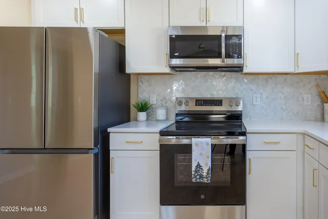 $244,500 | 302 South West Street, Roseboro, NC 28382