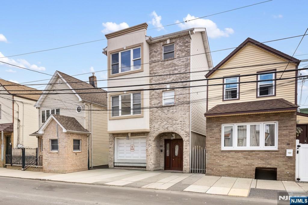 46 Barbara Street Newark, NJ 07105 - Photo 3 of 36