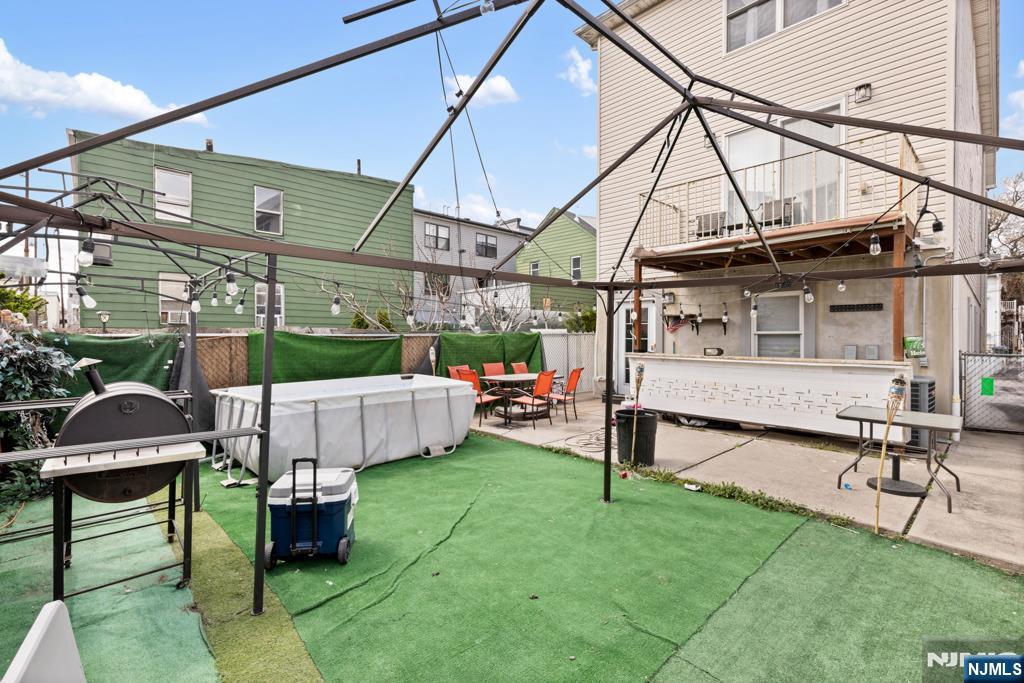 46 Barbara Street Newark, NJ 07105 - Photo 35 of 36