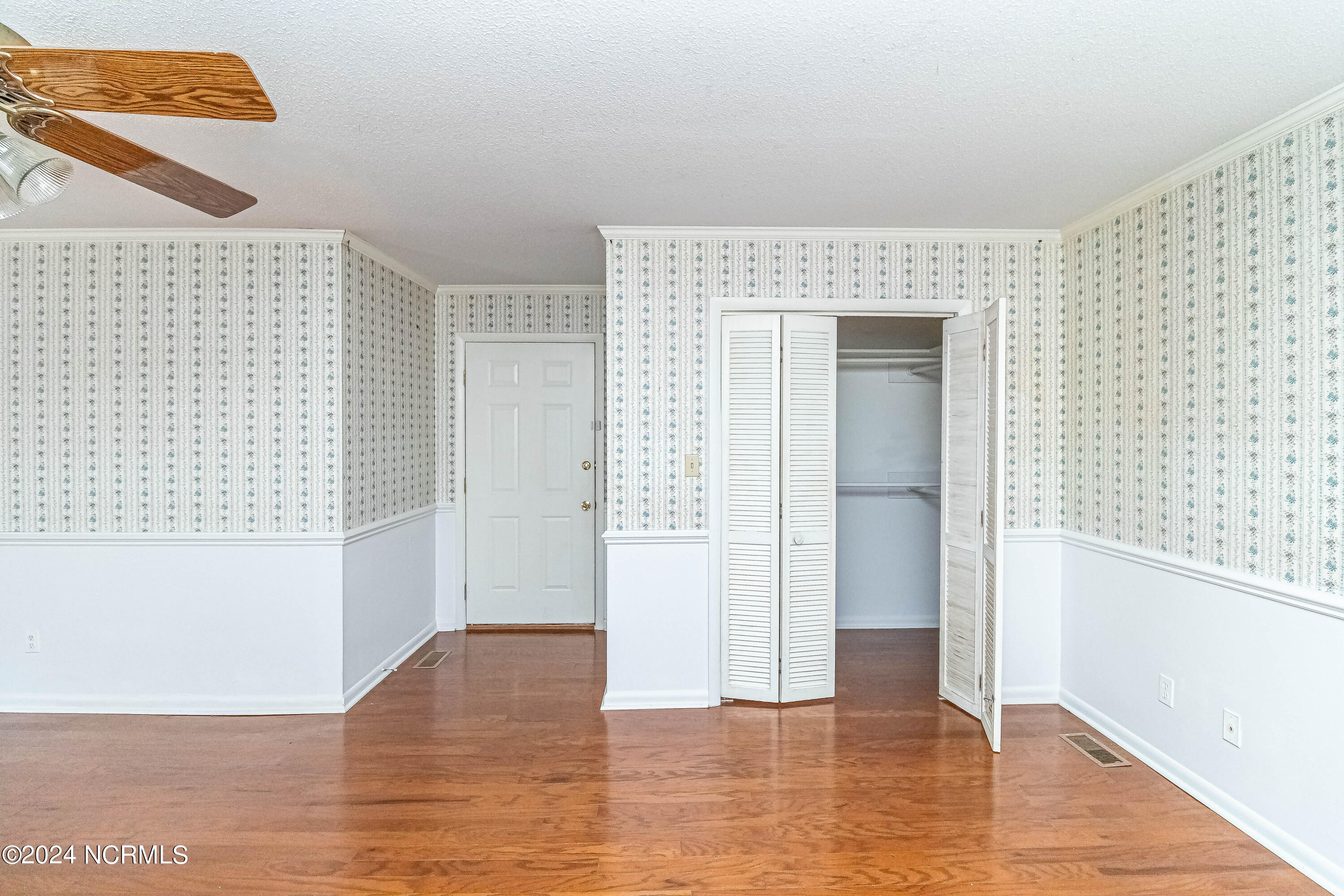 135 Dale Road Mount Olive, NC 28365 - Photo 18 of 33 IMG_1000-Edit
