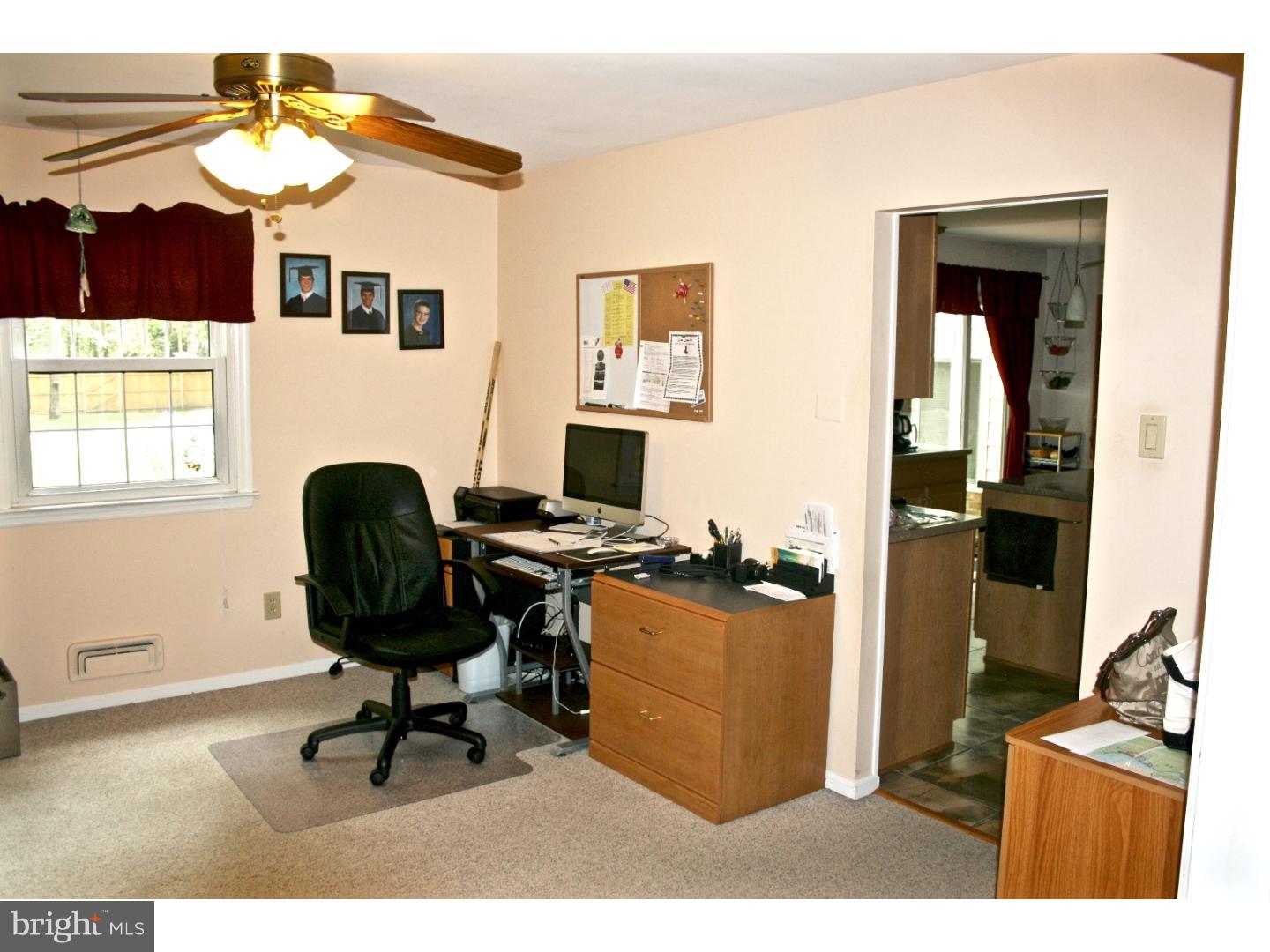 279 Hopewell Road Medford, NJ 08055 - Photo 11 of 25