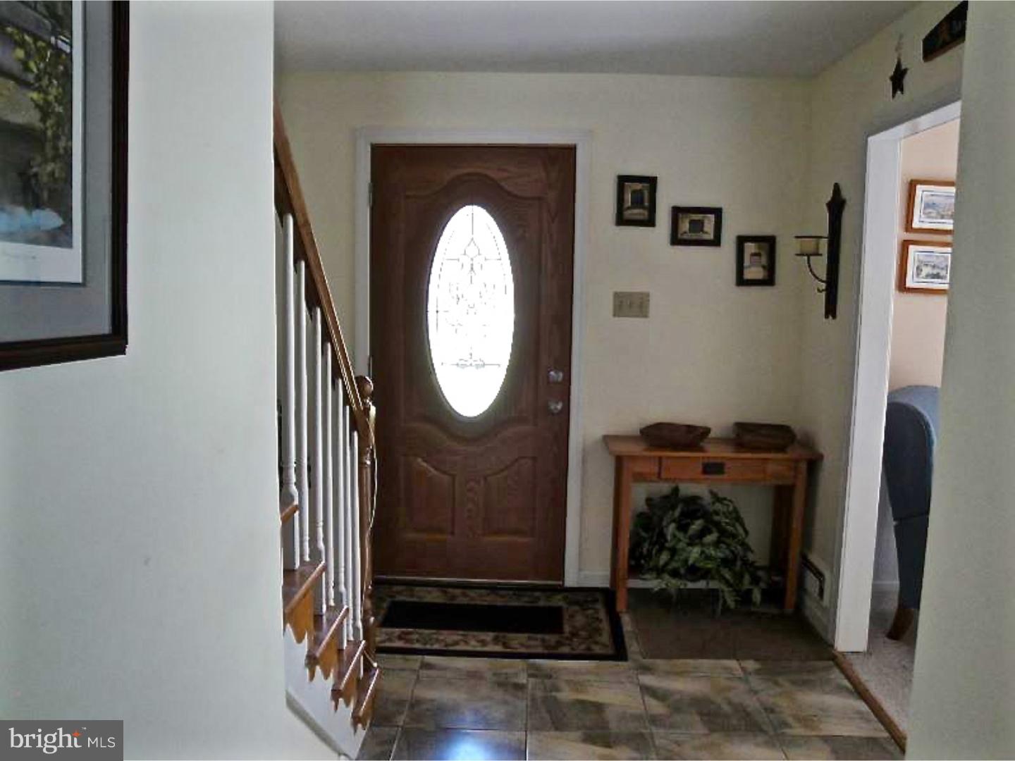 279 Hopewell Road Medford, NJ 08055 - Photo 3 of 25