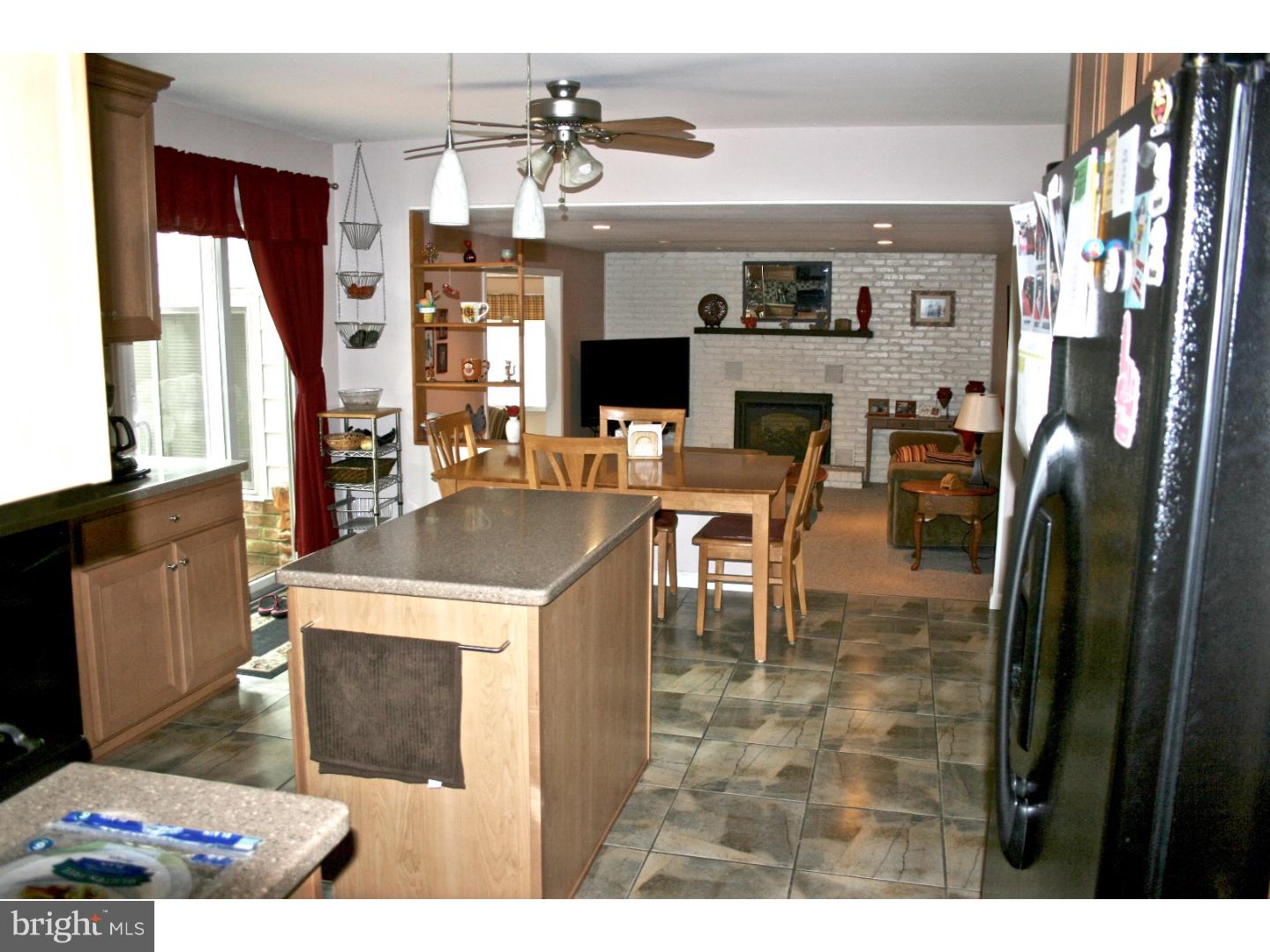 279 Hopewell Road Medford, NJ 08055 - Photo 4 of 25