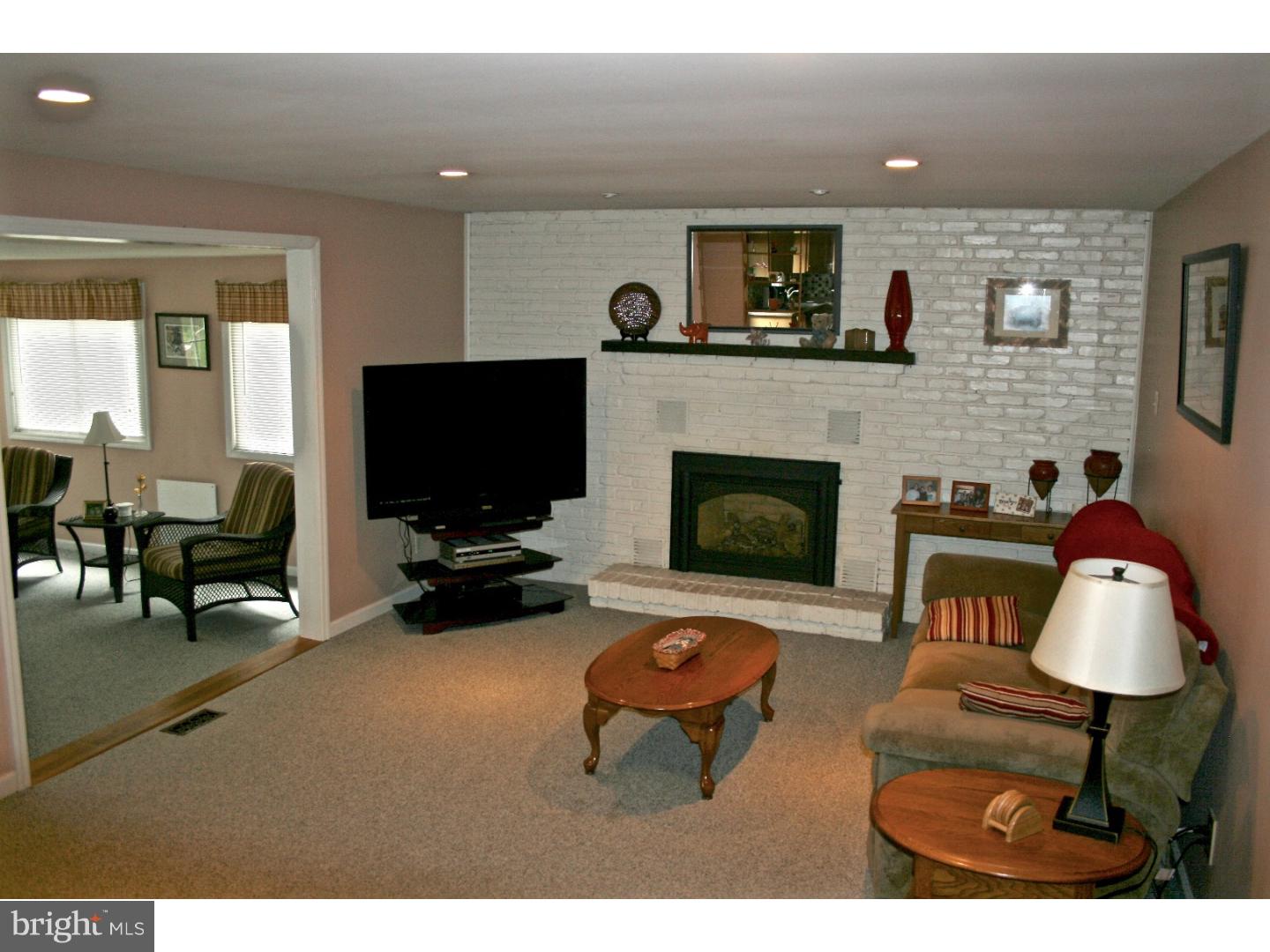 279 Hopewell Road Medford, NJ 08055 - Photo 9 of 25