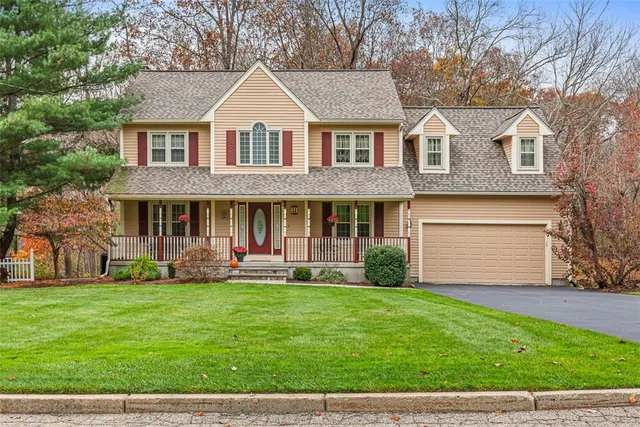 $699,900 | 11 Southbury Road, Cumberland, RI 02864