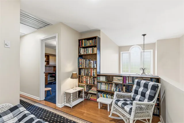 $699,900 | 11 Southbury Road, Cumberland, RI 02864