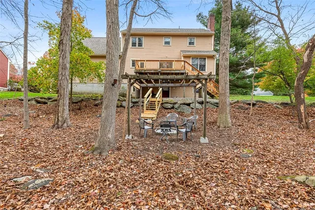 $699,900 | 11 Southbury Road, Cumberland, RI 02864