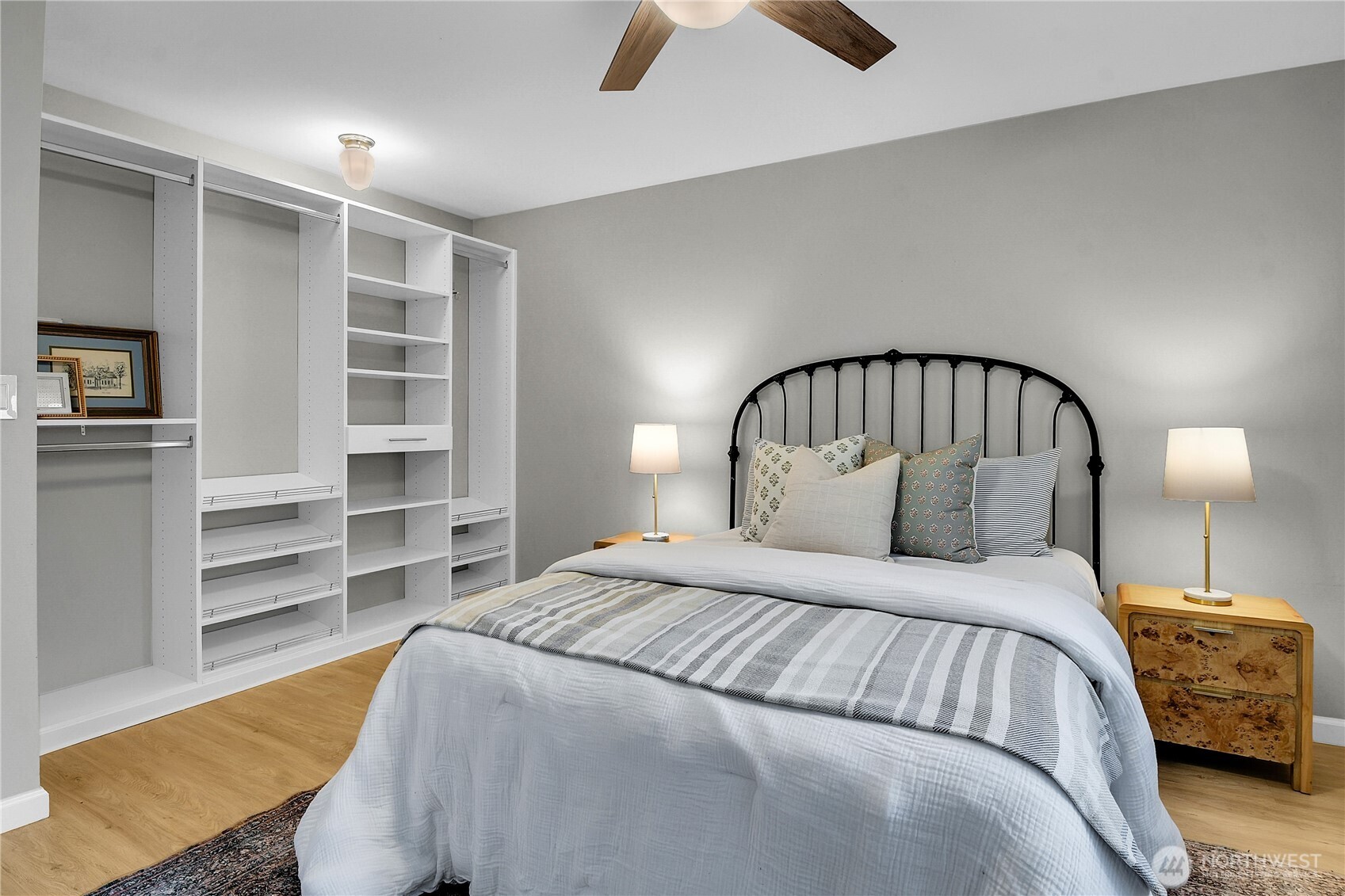 612 Prospect Street, Unit 204 Seattle, WA 98109 - Photo 12 of 18