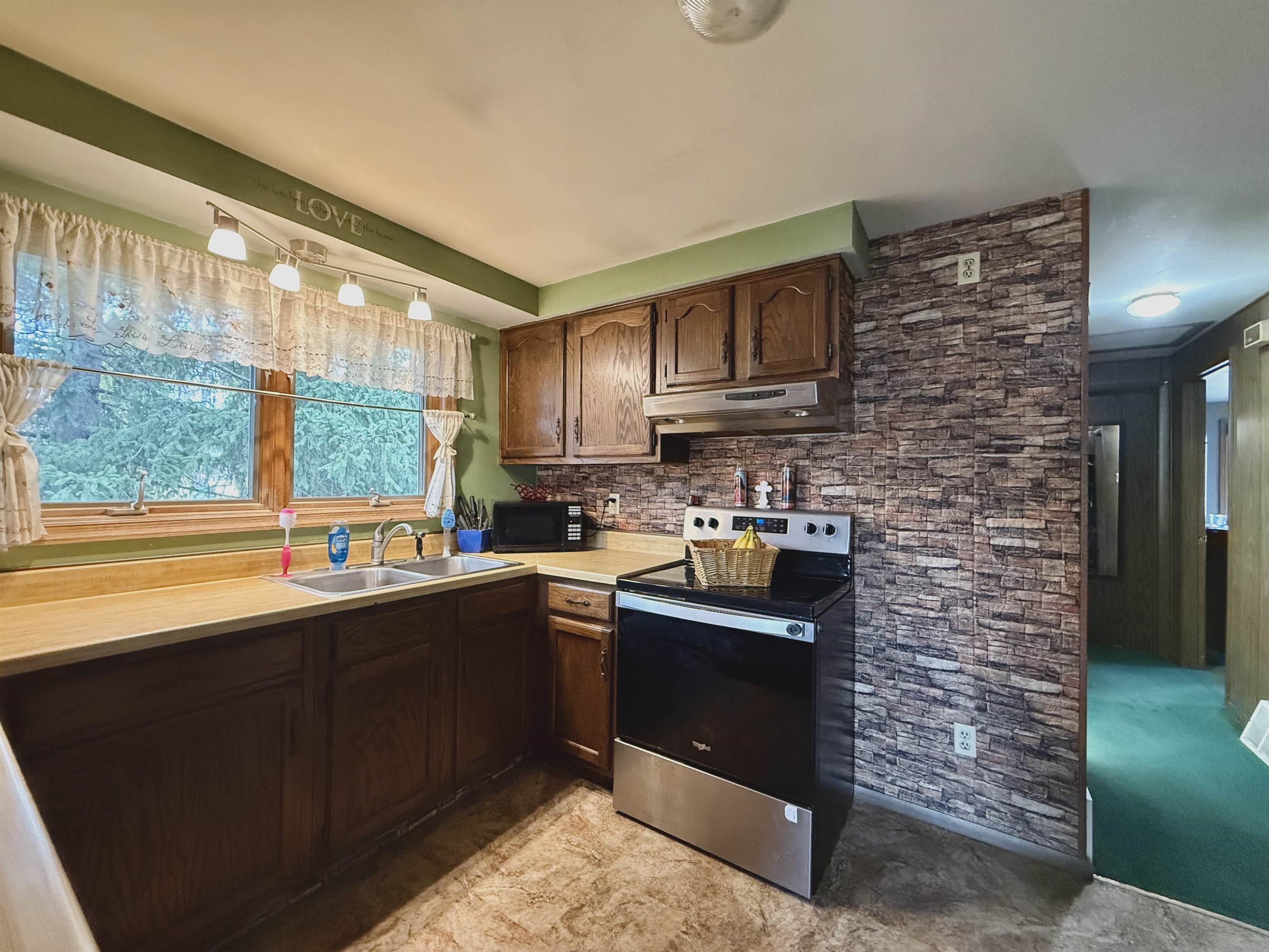 266 Forest Street Berlin, WI 54923 - Photo 16 of 71