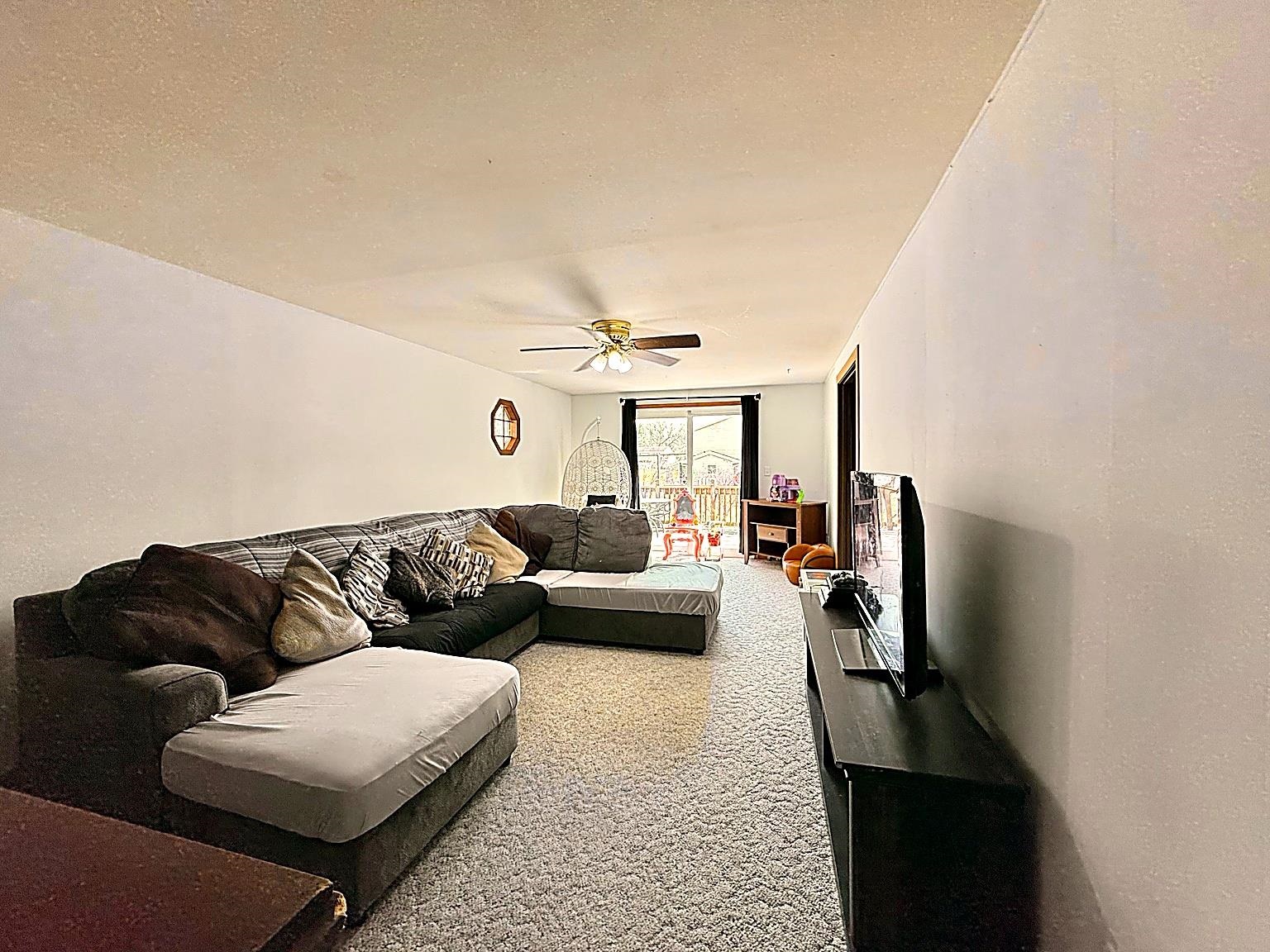 266 Forest Street Berlin, WI 54923 - Photo 6 of 71