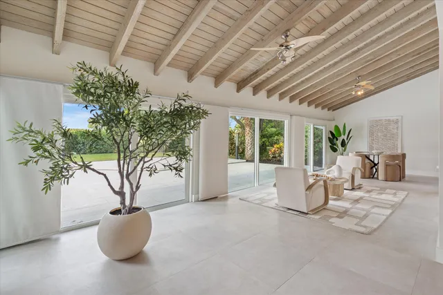 a view of a work space with furniture