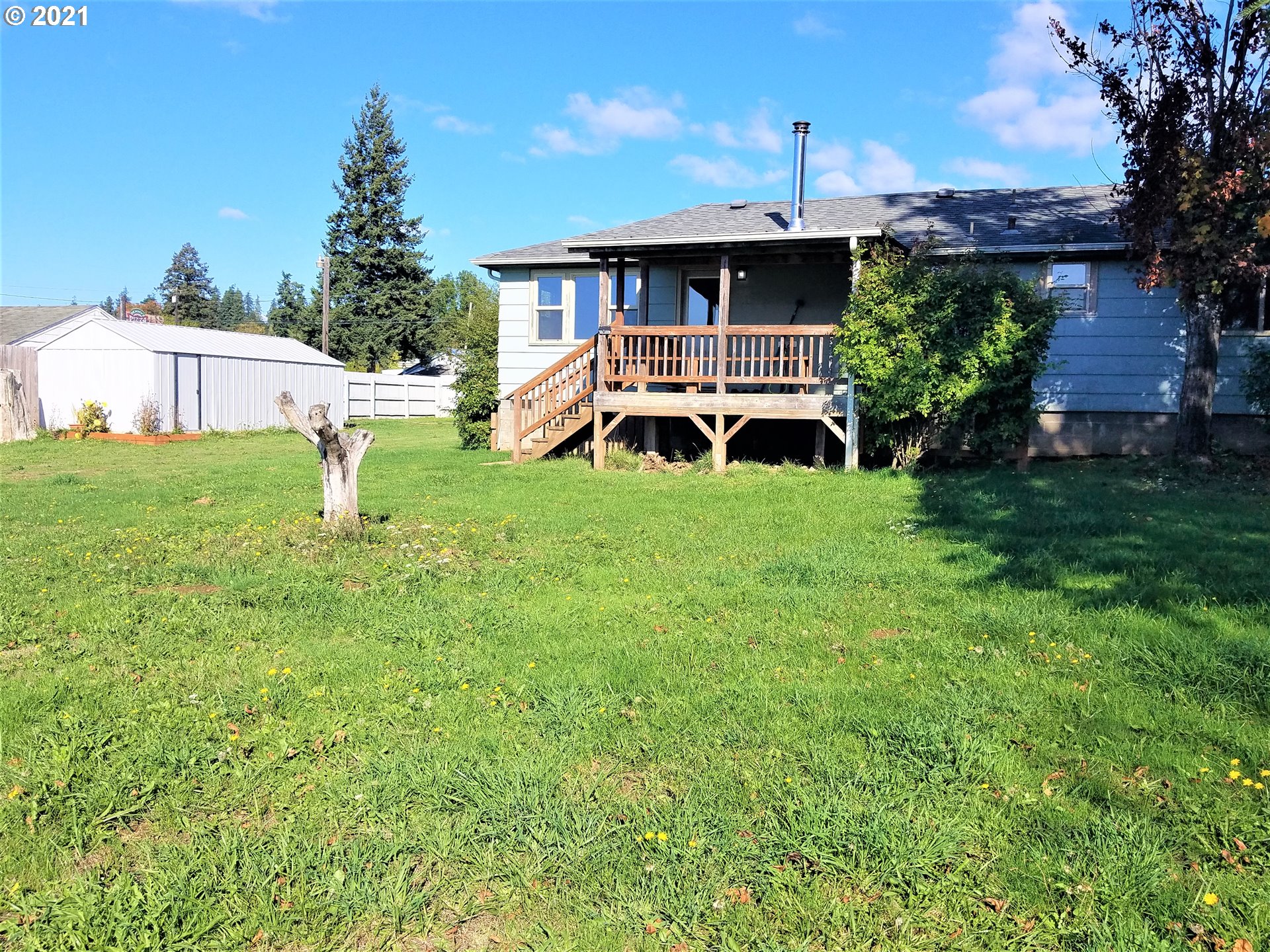 1950 Snyder Court Myrtle Point, OR 97458 - Photo 22 of 27 Gallery Image 22