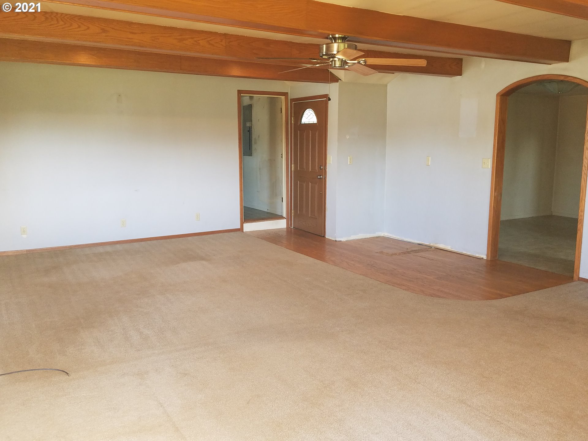 1950 Snyder Court Myrtle Point, OR 97458 - Photo 6 of 27 Gallery Image 6