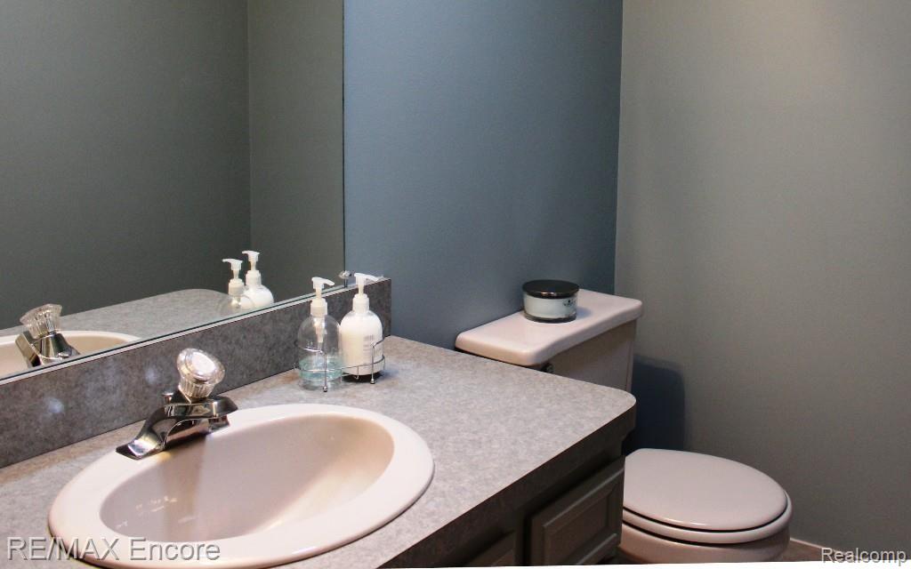 315 Rose Brier Drive Rochester Hills, MI 48309 - Photo 33 of 68