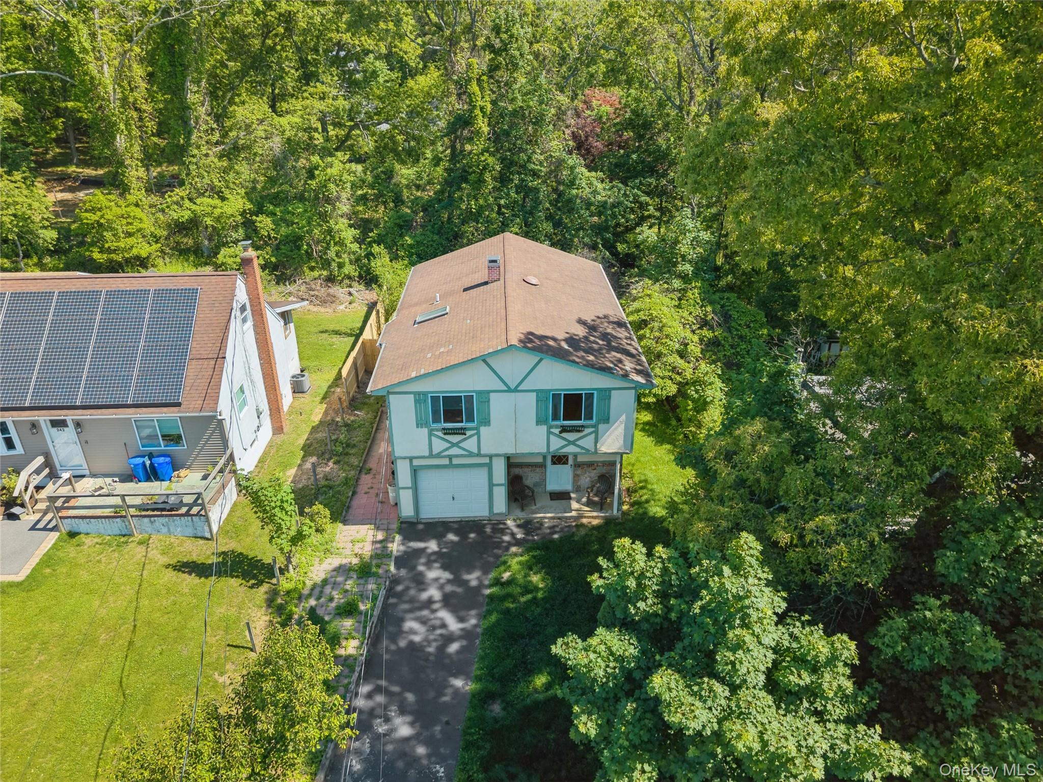 244 Lakeside Trail Ridge, NY 11961 - Photo 35 of 42
