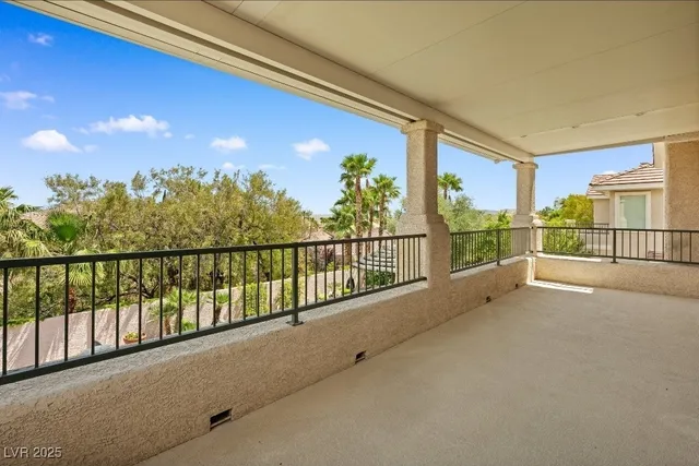 $8,000 | 3010 Hammerwood Drive, Las Vegas, NV 89135